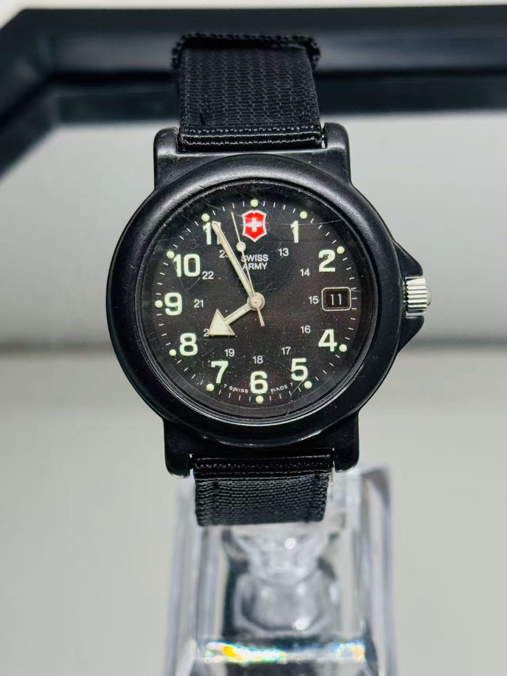 Vintage Swiss Army Victorinox Field Men Watch Date Quartz 38mm New Battery Runs